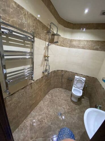 gencede 3 otaqli evlerin qiymeti: 3 otaqlı, Yeni tikili, m. Nəsimi, 137 kv. m — 29