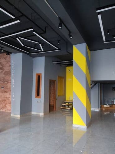 yeni yasamalda yeni tikili binalar: İnqilabda obyekt icarəyə verilir yerləşən ümumi sahəsi 175 kv,m olan — 3