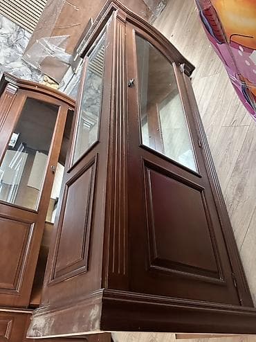 drel dəst: Klassik üslubda taxta mebel dəsti Qorka, balaca bufet, TV alti — 1