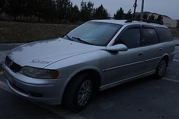 Opel Vectra: 2 l | 1999 il 499000 km Universal — 10