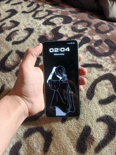 honor 20 lite: Məhsul: Smartfon Xüsusiyyətlər: - Ön tərəfdə mərkəzi deşikli ekran — 1