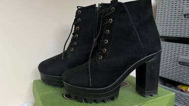 botlar: Ölçü: 39, rəng - Qara, İşlənmiş — 2