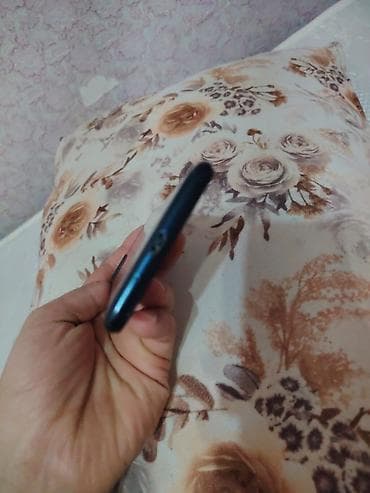 trust ice notebook: Xiaomi rəng - Qara, 
 Sensor — 8