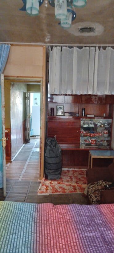 ikinci el metbex mebeleri: Açılan, 2 qapılı Düz dolab, Qarderob, paltar dolabı — 13