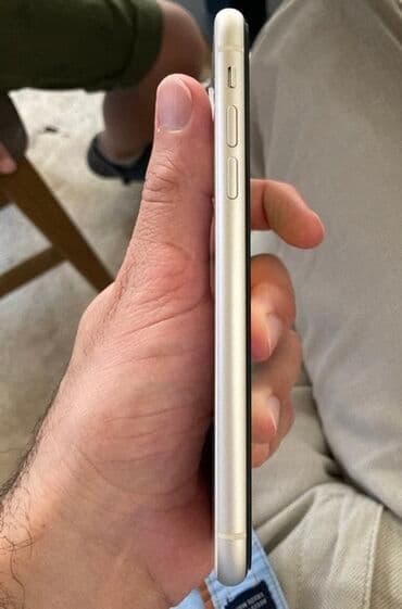 iphone 11 128 ikinci el: IPhone 11, 128 GB, Ağ, Barmaq izi, Face ID — 6