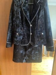 qadın kurkləri: Qadın geyimləri dəsti 1) Qara məxmər kostyum - 2 hissə: pencək və — 4