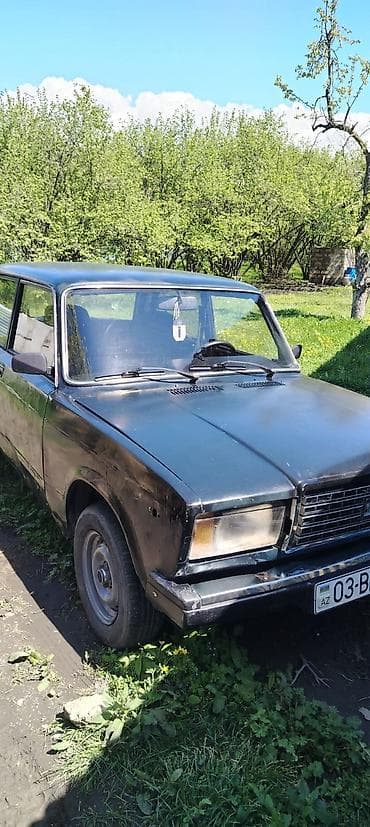 teker satiwi: VAZ (LADA) 2107: 1.5 l | 1983 il 2236 km Sedan — 1