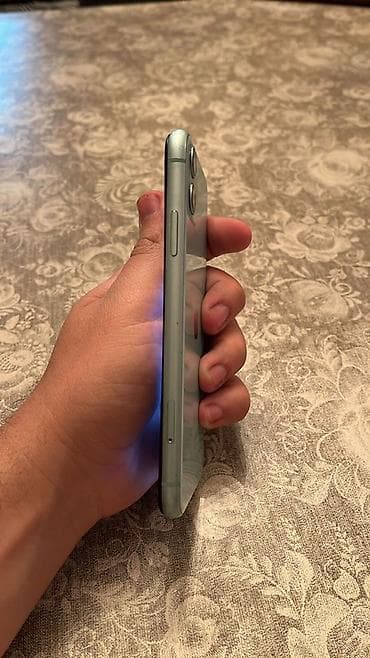 iphone 11 sekilleri: IPhone 11, Yaşıl, Face ID — 3