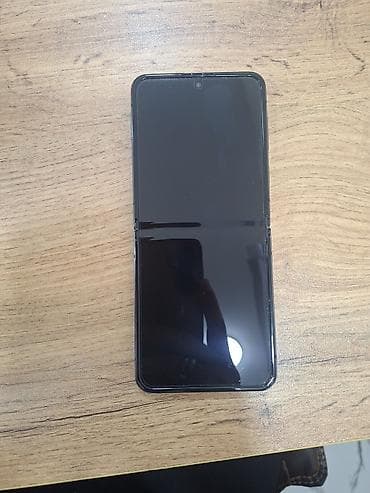 texno spark 20: Samsung Galaxy Z Flip 5, 256 GB, rəng - Qara, Barmaq izi — 1