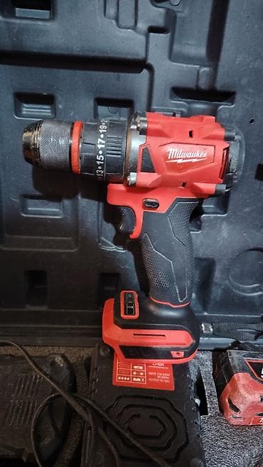lezva disk: Milwaukee M18 akkumulyatorlu alət dəsti Tərkib: - M18 SDS-Plus — 8