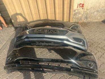 ford fusion qabaq bufer: Müxtəlif markalar üçün olan ağ rəngli avtomobil bamperləri. Bu — 5