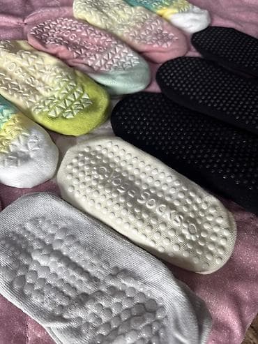 Yapışqanlı “Yoga Socks” corablar 2 ədəd və daha çox alana 1 ədəd 5 — 2