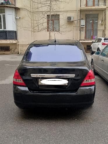 Nissan: Nissan Tiida: 1.6 л | 2007 г. Седан — 2