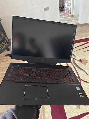 Yeni HP Omen, 17.3 ", Intel Core i5, 256 GB