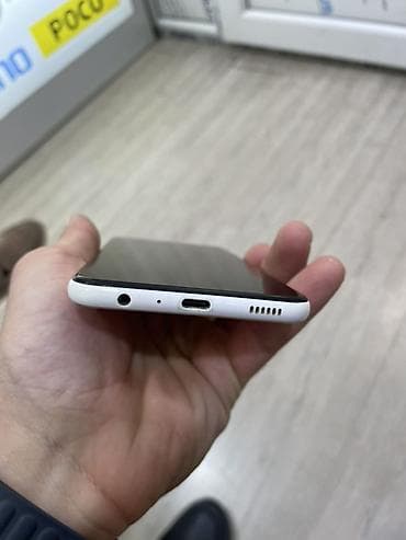 apple 8 plus: Samsung Galaxy A23, 64 GB, rəng - Ağ, İki sim kartlı — 3