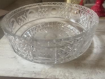 duz qablari: Şüşə/kristal salat qabı - Material: qalın, şəffaf şüşə (kristal — 5