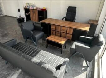 Информатика: ✅Stokda: 5 ədəd ✅Yenidir! qiymət real öz qiymətidir! ❌Oturacaglar — 1