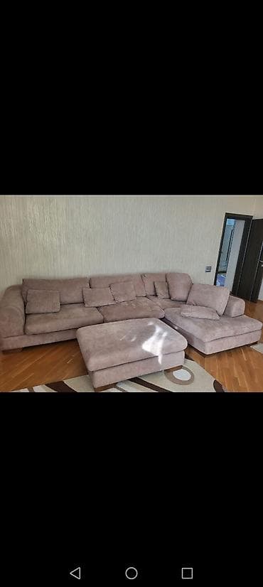 Künc divan, Pufik