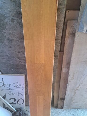 2ci əl laminat: Açıq rəngli taxta görünüşlü laminat tarket döşəmə paneli, evinizdə və — 1