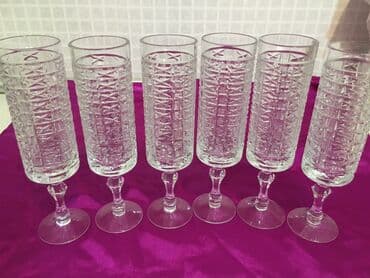 Qədəhlər, rəng - Ağ