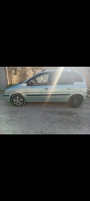 c 200 mercedez: Hyundai Matrix: 1.6 l | Van/Minivan — 5