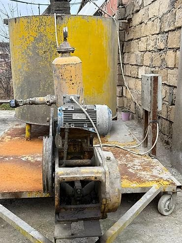 gips: Sənaye qarışdırıcı və nasos komplekti - Böyük həcmli, silindrik metal — 3