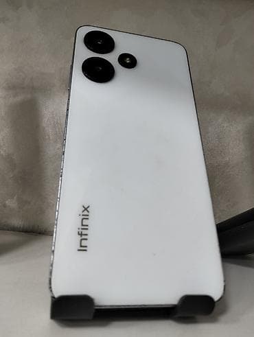 gence telfon: Infinix Hot 30, 128 GB, rəng - Ağ, Zəmanət, Düyməli, Sensor — 1
