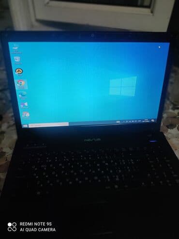 Nexus noutbuk - Ekran: təxminən 15.6" geniş ekran, mat panelli -