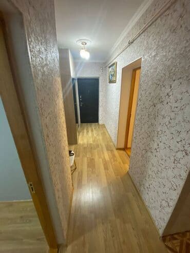 əhmədlidə 2 otaqlı mənzillər: Sumqayıt, 3 otaqlı, Köhnə tikili, 75 kv. m — 3