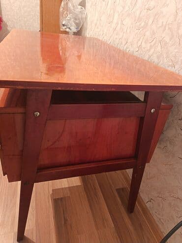 antik eşyalar mağazası: Diqqət Nəzərinizə Qədimi Əntiq Rumıniyanın Təmiz Qoz Ağacı daşdan — 8