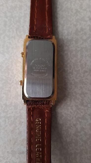 Aksesuarlar: Domino qol saatı – 18K qızıl örtüklü, Yapon kvars mexanizmi - Korpus — 2