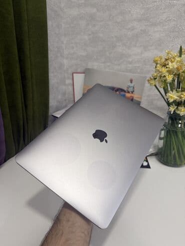 Masaüstü kompüterlər və iş stansiyaları: İşlənmiş Apple MacBook, 13.3 ", Intel Core i3, 256 GB, Ödənişli çatdırılma — 2