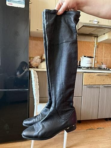 Uzunboğaz, Ölçü: 38, rəng - Qara, İşlənmiş