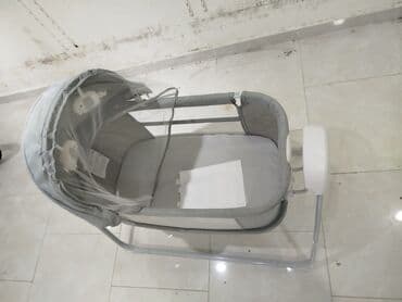 . Acılır Monej Olur . 3 rejimde yellenir. 15 musiqi var xoş alıb