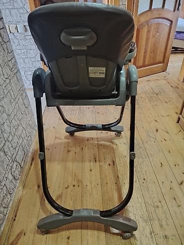 icinde oyunlarla: Uşaq yemək stulu – More Kiss - Rəng: boz-kömür çərçivə, qara yemək — 3