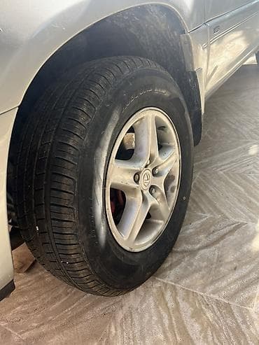 turbo az 2107: Lexus RX (I nəsil) krossover - Gümüş rəngli kuzov, 5 qapı, geniş — 3