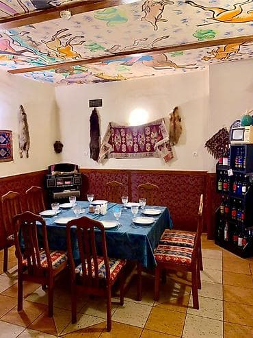 kafe bar: Məkan icarəsi – etnik üslublu restoran/zal Qiymət 4 min - Qonaqlıq və — 2