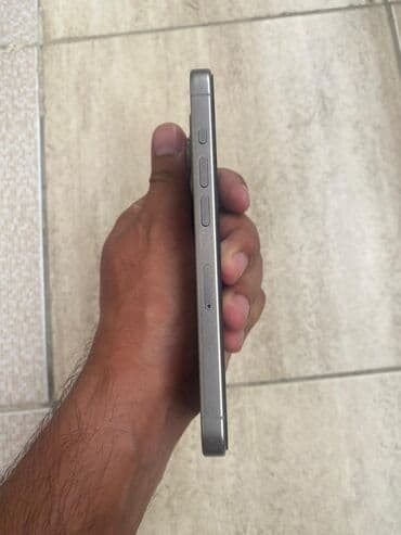 ayfon 6 barter: IPhone 15 Pro, 256 GB, Natural Titanium, Zəmanət, Face ID, Sənədlərlə — 2