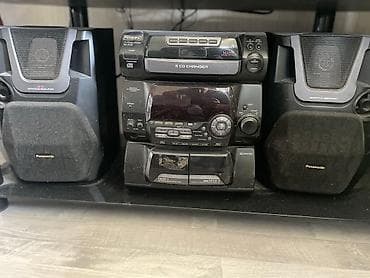 audi a8: Evde istifade olunub, 1996 ci ilde Rusiyadan alinib, ilk — 1