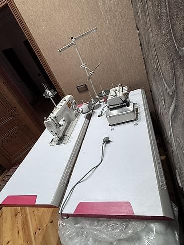 Məişət texnikası: Tikiş maşını Yamata, İşlənmiş,Overlok, 4 saplı, Ünvandan götürmə — 1