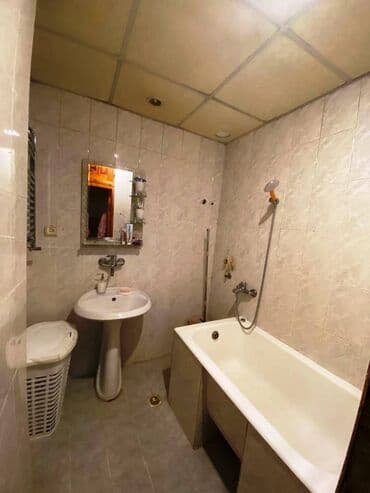 əhmədlidə 3 otaqlı evlər: Bakı, 3 otaqlı, Köhnə tikili, 80 kv. m — 10