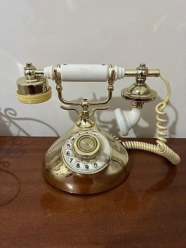 dekor soba: Stasionar telefon Simli — 1