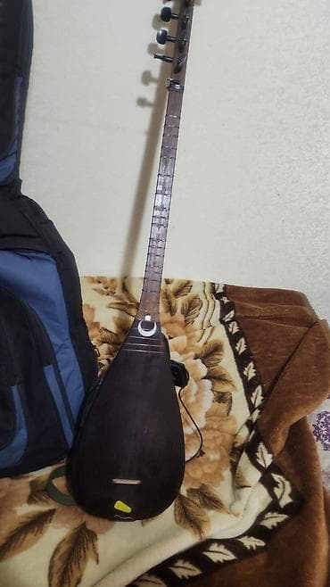 Elektro saz – quraşdırılmış preamp və tuner ilə Qiymətdə cüzi endirim