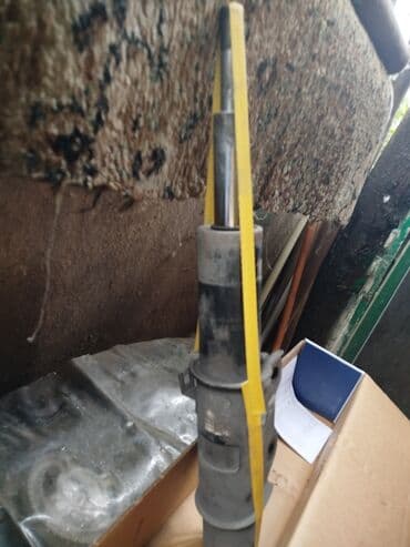 Sol ön, Mercedes-Benz, İşlənmiş