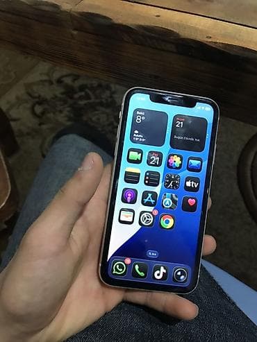 tv box satilir: IPhone 11, Ağ, Face ID — 3