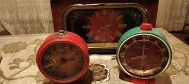 Ev saatları: Masaüstü saatlar, Mexaniki, Saniyə əqrəbi — 6