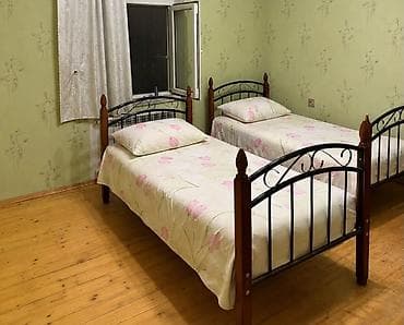 Kravat 2 eded matras yoxdur birlikde 70azn bineqedi 4564 Gunel1 E