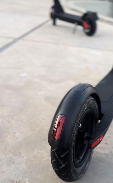 scooter icaresi: X8 elektrik skuter. Satilir hecbir problemi yoxdu. Super vezyetde 750 — 4