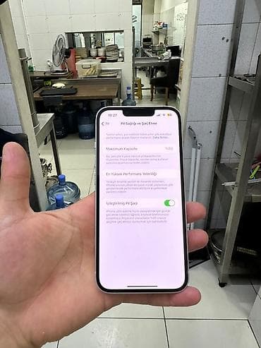 iphone 12 dubayski: IPhone 13, Çəhrayı, Face ID — 2
