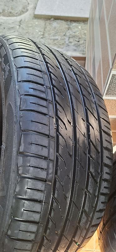 Şin Kumho 235 / 45 / R 18